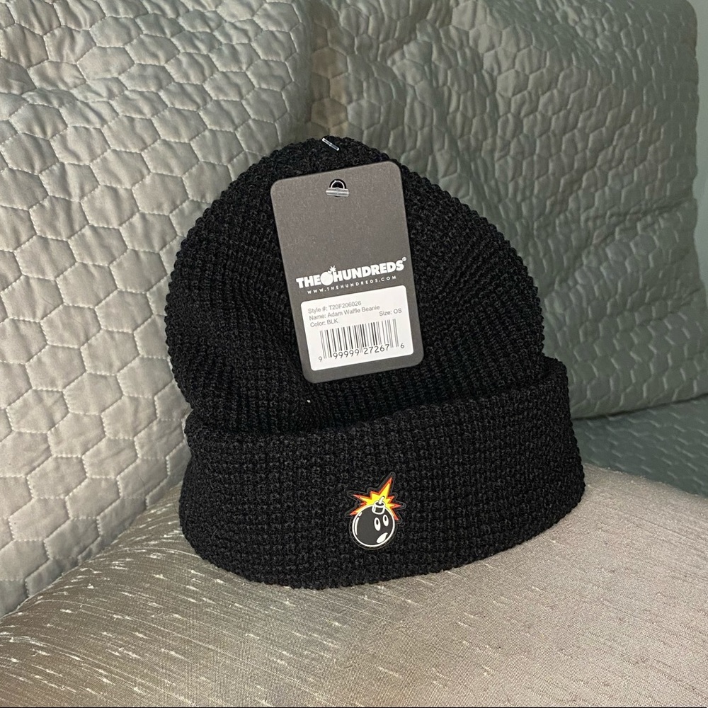 Brand new hundreds club beanie